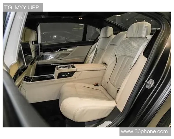 国外足球明星豪驾宝马车的奢华生活与精彩瞬间揭秘